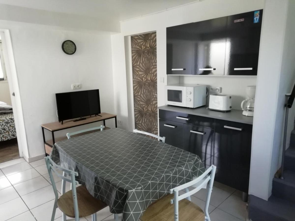 Location Saisonniere Apartman Cozes Kültér fotó